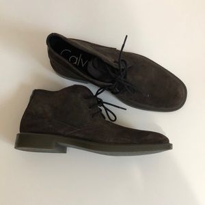 Calvin Klein shoes brown men’s size 9.5 worn once in excellent condition